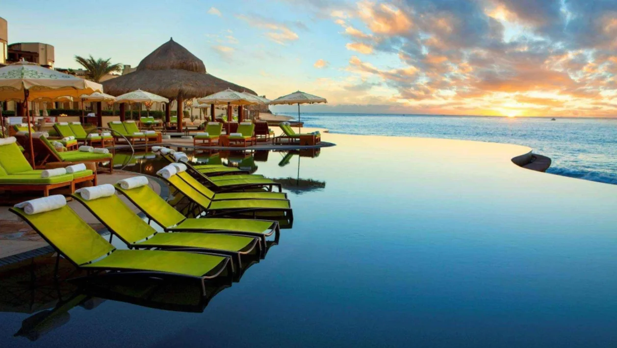Waldorf Astoria Los Cabos Pedregal infinity pool